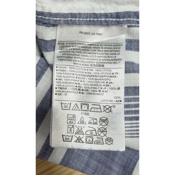 Banana Republic Womens Shirt Medium Blue White Stripe Soft Wash Button Up Cotton - Picture 6 of 6